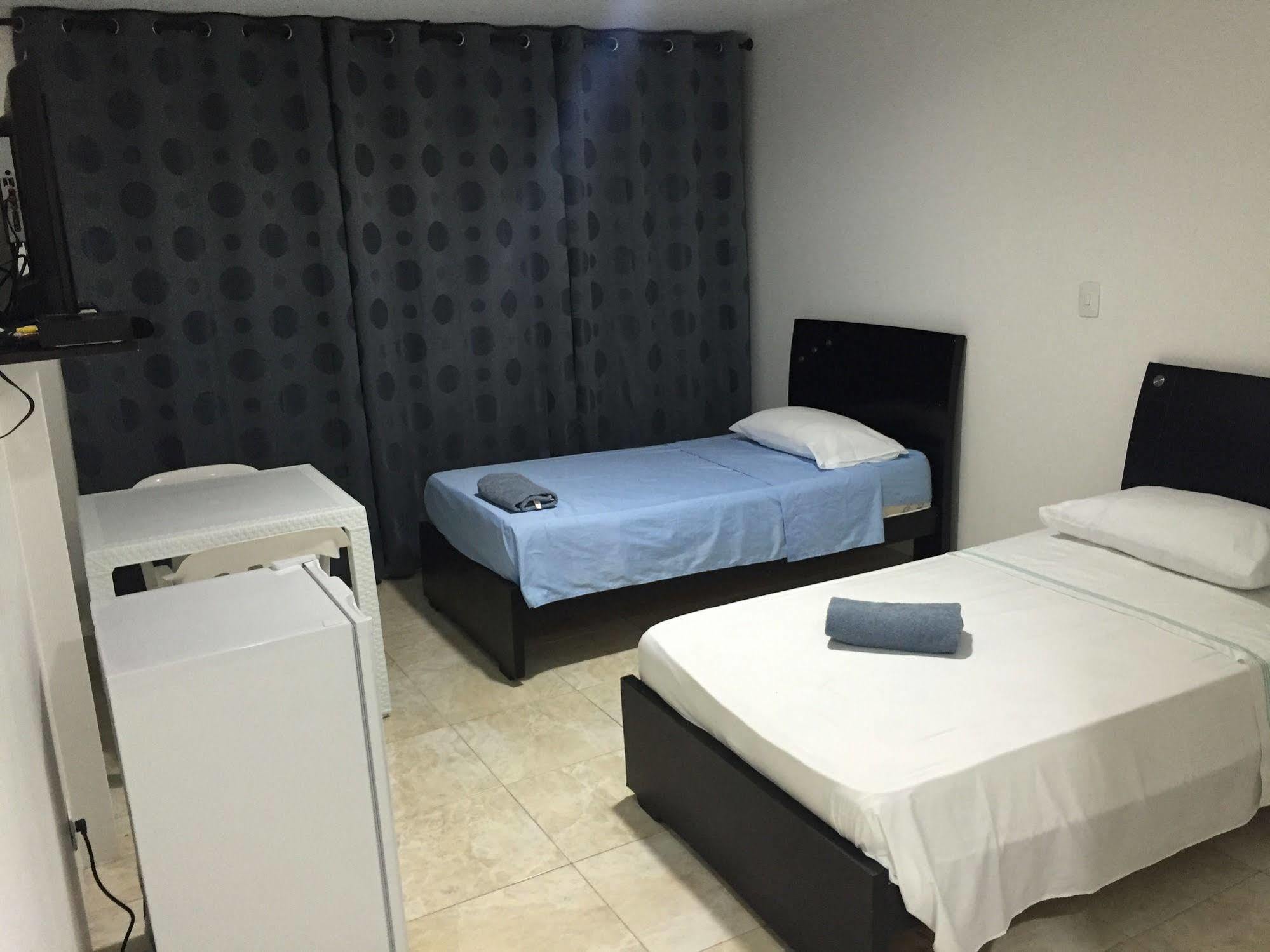 Hostal Central Beach San Andrés エクステリア 写真