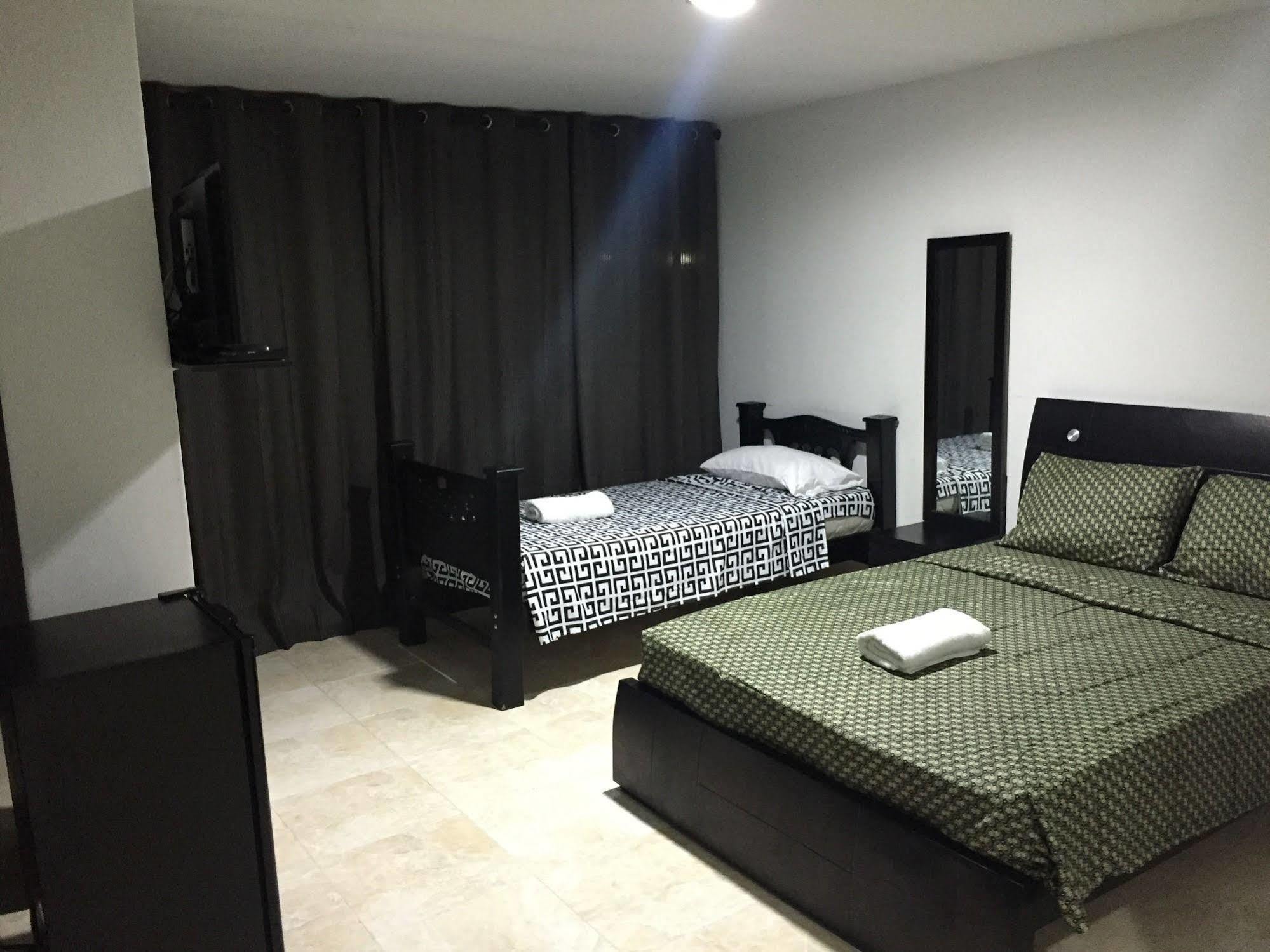 Hostal Central Beach San Andrés エクステリア 写真