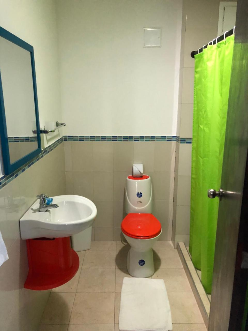 Hostal Central Beach San Andrés エクステリア 写真
